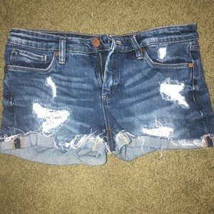 Boyfriend denim shorts!